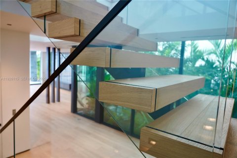 Купить виллу или дом в Майами, Флорида 6 спален, 599.41м2, № 1984674 - фото 17