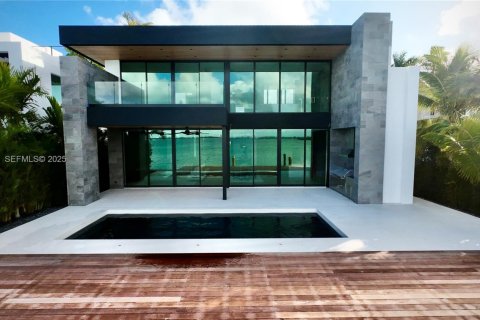 Купить виллу или дом в Майами, Флорида 6 спален, 599.41м2, № 1984674 - фото 6