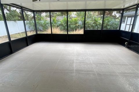 Apartamento en alquiler en Saint Petersburg, Florida, 3 dormitorios, 137.96 m2 № 1722830 - foto 13