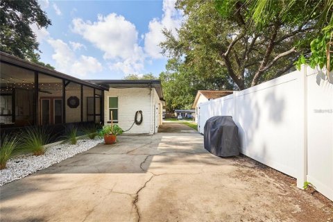 Apartamento en alquiler en Saint Petersburg, Florida, 3 dormitorios, 137.96 m2 № 1722830 - foto 17