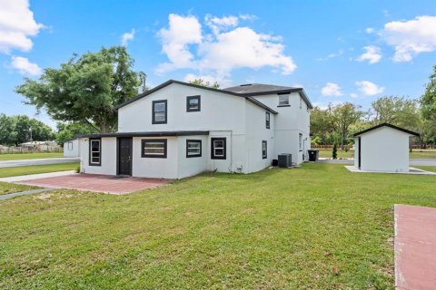 Villa ou maison à vendre à Apopka, Floride: 4 chambres, 562.89 m2 № 2419570 - photo 5