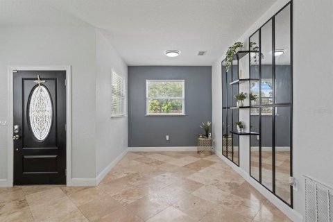 Villa ou maison à vendre à Apopka, Floride: 4 chambres, 562.89 m2 № 2419570 - photo 13