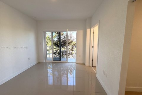 Touwnhouse à louer à Homestead, Floride: 4 chambres, 129.88 m2 № 1997763 - photo 12