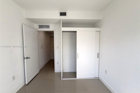 Touwnhouse à louer à Homestead, Floride: 4 chambres, 129.88 m2 № 1997763 - photo 10