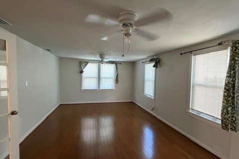 Casa en venta en Tampa, Florida, 3 dormitorios, 119.38 m2 № 2423785 - foto 7