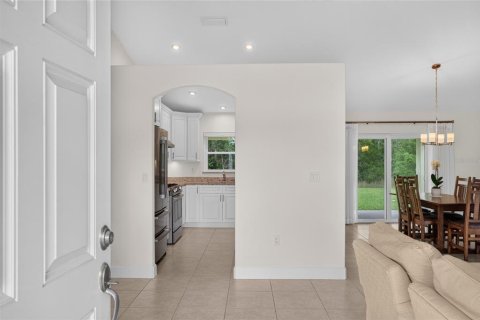 House in Palm Coast, Florida 3 bedrooms, 136.94 sq.m. № 2291333 - photo 6