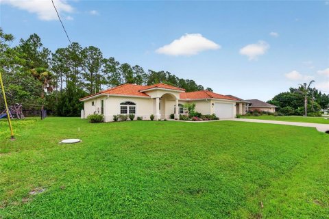 House in Palm Coast, Florida 3 bedrooms, 136.94 sq.m. № 2291333 - photo 29