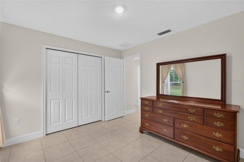 House in Palm Coast, Florida 3 bedrooms, 136.94 sq.m. № 2291333 - photo 19