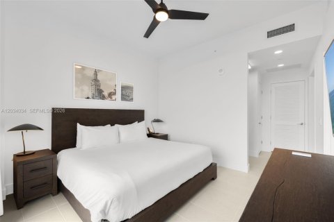 Condo in Miami, Florida, 1 bedroom  № 2252957 - photo 10