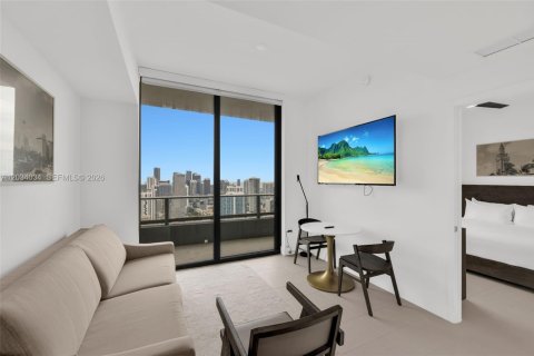 Condo in Miami, Florida, 1 bedroom  № 2252957 - photo 6