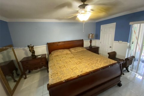Condo in Lauderhill, Florida, 2 bedrooms  № 2053767 - photo 16