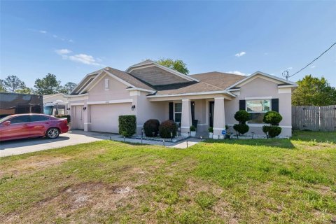 House in Spring Hill, Florida 4 bedrooms, 239.13 sq.m. № 2213288 - photo 2