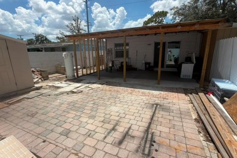 Villa ou maison à vendre à Tampa, Floride: 4 chambres, 96.71 m2 № 2210639 - photo 18