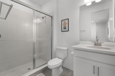 House in Winter Garden, Florida 4 bedrooms, 270.16 sq.m. № 1801295 - photo 27