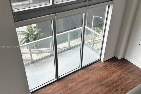 Copropriété à louer à Miami, Floride: 1 chambre, 99.03 m2 № 1991882 - photo 25