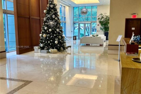 Copropriété à louer à Miami, Floride: 1 chambre, 99.03 m2 № 1991882 - photo 3