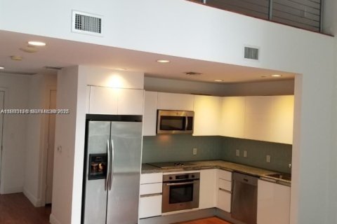 Copropriété à louer à Miami, Floride: 1 chambre, 99.03 m2 № 1991882 - photo 11