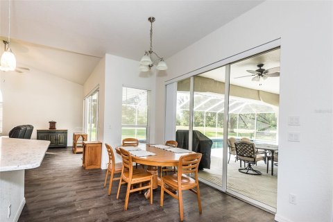Villa ou maison à louer à Punta Gorda, Floride: 4 chambres, 283.44 m2 № 246967 - photo 16