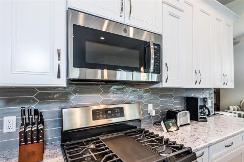 Villa ou maison à louer à Punta Gorda, Floride: 4 chambres, 283.44 m2 № 246967 - photo 23