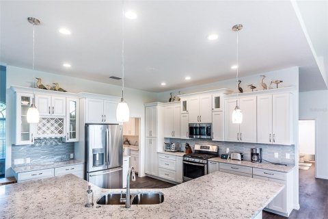 Villa ou maison à louer à Punta Gorda, Floride: 4 chambres, 283.44 m2 № 246967 - photo 29
