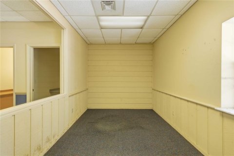 Купить коммерческую недвижимость в Оклаваха, Флорида 350.61м2, № 2098918 - фото 15
