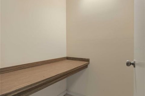 Купить коммерческую недвижимость в Оклаваха, Флорида 350.61м2, № 2098918 - фото 16