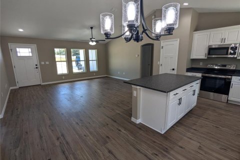 House in Ocala, Florida 3 bedrooms, 139.91 sq.m. № 1843643 - photo 11