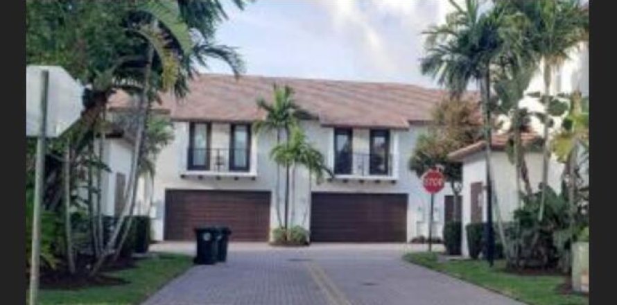 Touwnhouse à Coconut Creek, Floride 3 chambres, 164.25 m2 № 2168438