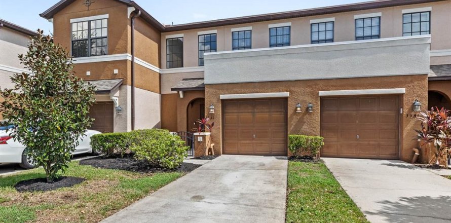 Townhouse in Sanford, Florida 2 bedrooms, 119.75 sq.m. № 1745185