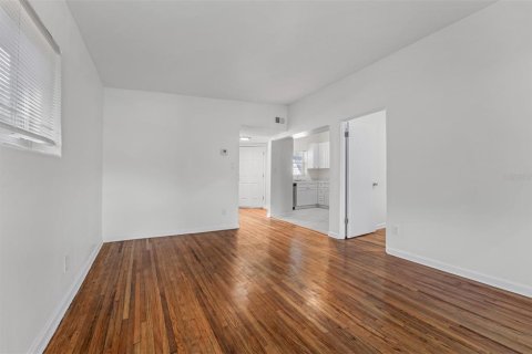 Appartement à louer à Orlando, Floride: 2 chambres, 77.11 m2 № 2430627 - photo 8