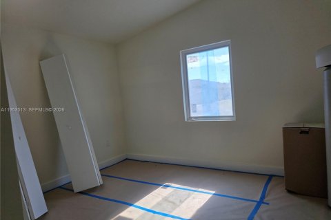 Купить виллу или дом в Лихай-Эйкерс, Флорида 3 спальни, № 2054738 - фото 10