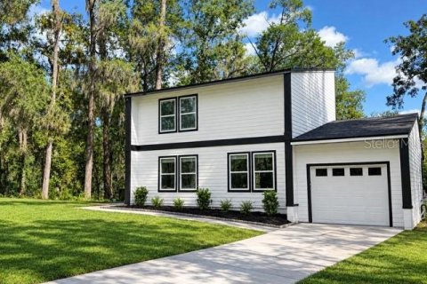 Villa ou maison à Gainesville, Floride 3 chambres, 171.78 m2 № 2420095