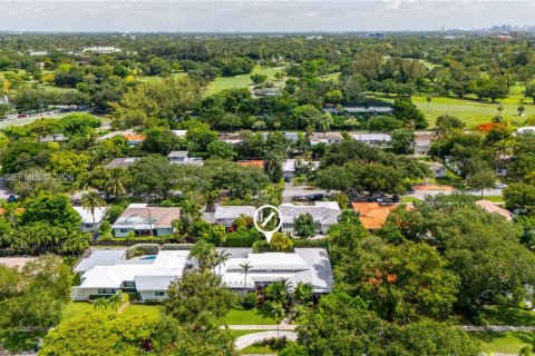 Villa ou maison à vendre à Miami Shores, Floride: 5 chambres, 294.87 m2 № 2085365 - photo 3