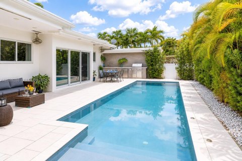 Villa ou maison à vendre à Miami Shores, Floride: 5 chambres, 294.87 m2 № 2085365 - photo 12