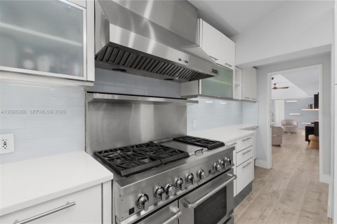 Villa ou maison à vendre à Miami Shores, Floride: 5 chambres, 294.87 m2 № 2085365 - photo 26