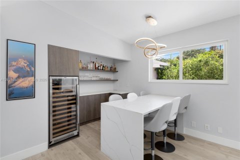 Villa ou maison à vendre à Miami Shores, Floride: 5 chambres, 294.87 m2 № 2085365 - photo 14