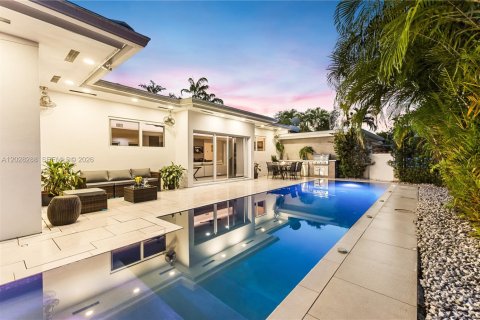 Villa ou maison à vendre à Miami Shores, Floride: 5 chambres, 294.87 m2 № 2085365 - photo 16