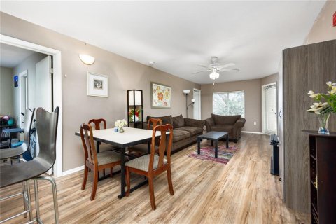 Copropriété à vendre à Gainesville, Floride: 4 chambres, 109.35 m2 № 1905729 - photo 7