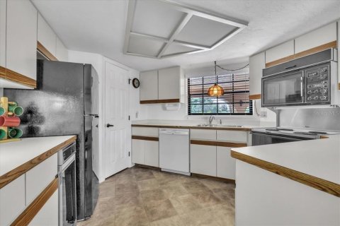 Condominio en venta en Port Charlotte, Florida, 2 dormitorios, 130.53 m2 № 2208685 - foto 12