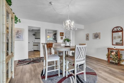 Condominio en venta en Port Charlotte, Florida, 2 dormitorios, 130.53 m2 № 2208685 - foto 10