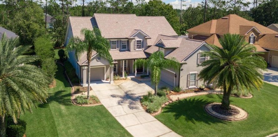 Casa en Fleming Island, Florida 5 dormitorios, 381.27 m2 № 772585