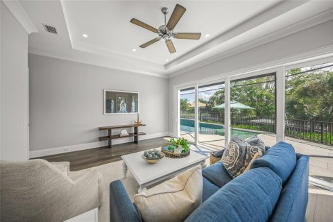 Купить виллу или дом в Сарасота, Флорида 14 комнат, 339.46м2, № 1793974 - фото 26