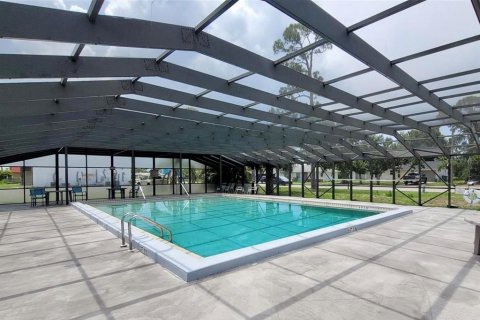 Copropriété à louer à Port Charlotte, Floride: 2 chambres, 89.19 m2 № 2115913 - photo 5