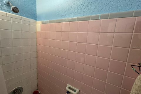 Propiedad comercial en venta en Orlando, Florida, 4 dormitorios, 129.51 m2 № 1607926 - foto 16