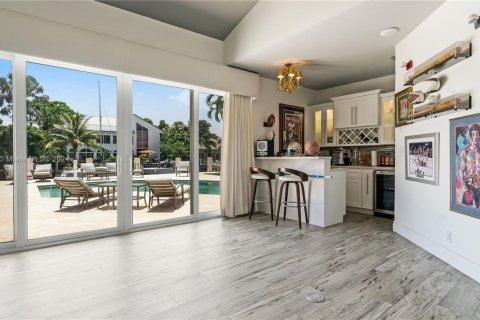 House in Fort Lauderdale, Florida 4 bedrooms, 354.61 sq.m. № 1421642 - photo 20