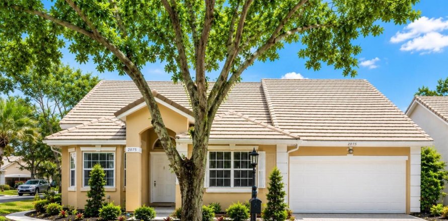 Villa ou maison à Coral Springs, Floride 3 chambres, 172.15 m2 № 2261305