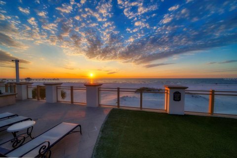 Condominio en venta en Clearwater, Florida, 2 dormitorios, 165.55 m2 № 1525955 - foto 6