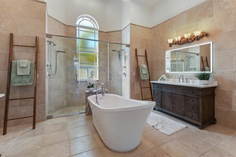 Villa ou maison à vendre à Port Charlotte, Floride: 3 chambres, 323.39 m2 № 2219246 - photo 28