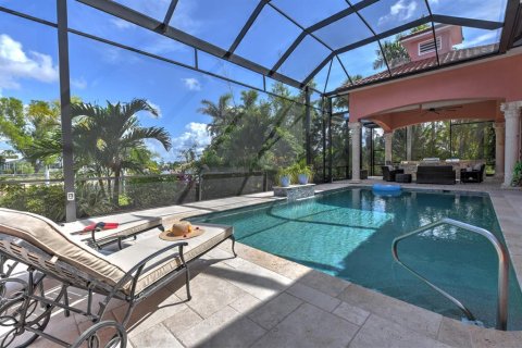 Villa ou maison à vendre à Port Charlotte, Floride: 3 chambres, 323.39 m2 № 2219246 - photo 6