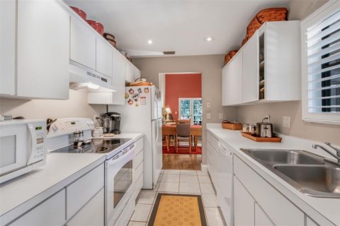 Condo in Hernando, Florida, 2 bedrooms  № 1535782 - photo 16